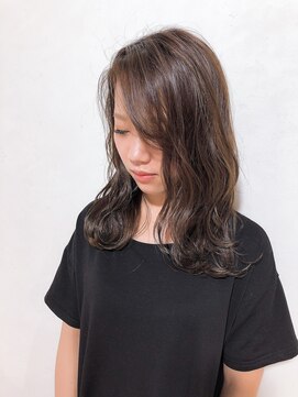 リアン(Lien) ふんわりロング/MARINA