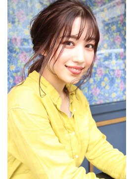 ラ ヴィレット(LA VILLETTE) ナチュラルローポニー