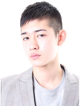 サーカス バイ ビュートリアム 青山(CIRCUS by BEAUTRIUM) ヨーロピアン大人スタイリッシュショート