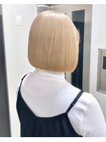 ベレーザ 渋谷(BELEZA)&nbsp;3098ミルクティーブロンドハイトーンカラー波巻きスローカラー