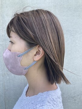 ベリー(berry) 柔らかなグレージュカラー