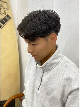 ユイマァルスロウ(YUIMARL SLOW) フェザーパーマ