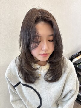 ウイバイファースト(u'i by first) ロングレイヤー