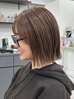 メロウ 神戸三宮(mellow)&nbsp;切りっぱなしボブ × ライトブラウンカラー