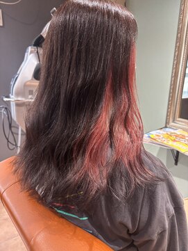 ルポヘアー(Repos Hair) インナーレッドに裾グラ