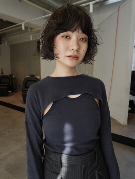 暗めカラー/デザインカラー/髪質改善/小顔/オリーブグレー