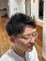 ザデイトウキョウ 表参道 青山(THE DAY TOKYO) MEN’S/サーフカール/刈り上げセンターパート/表参道駅/青山