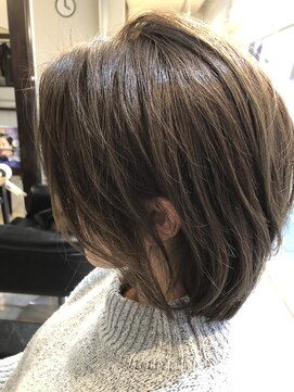 ギフト リビング(Gift Living) 春夏＊小顔ヘアスタイル