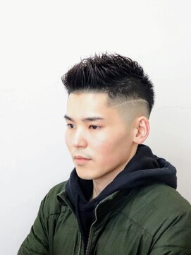 ワンワンオー バーバーショップ 博多店(@110 BARBER SHOP) フェードスパイキーショート