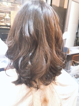 ダッチェス(DUCHESS) 【DUCHESS】ミディアムレイヤー☆ショコラブラウンカラー