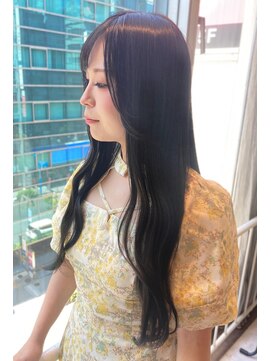 アロマ ヘアルーム 池袋店(AROMA hair room) ロングレイヤー 韓国ヘア 小顔カット 抜け感ロング 2WAY