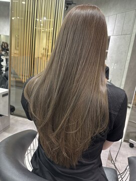 シティ(CITY) 韓国ヘア　シアーベージュカラー×レイヤーカット【CHICA】