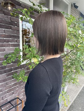 アズグロウ エクラ(AS GROW 'eclat) ストンボブ【前髪アンブレラカラーこなれミディ】