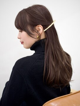 ガーデンヨコハマエスト(GARDEN YOKOHAMA est) バレッタ 簡単ヘアアレンジ 透明感カラー 美髪イメチェン