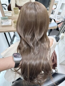 ディーエックス スリー(Dxxxx III) オリーブベージュ