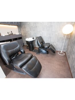 お子様連れでも気軽に通える♪忙しいママも、ゆったりとしたサロンタイムを過ごしてみませんか☆