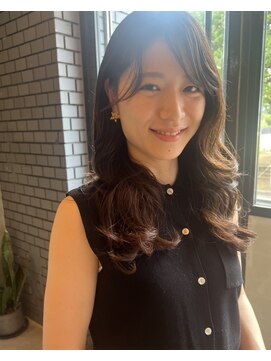 ザ ヘア ディードットログ(The hair D.Log) ロングスタイル　ニュアンス　韓国　暗髪　オフィス