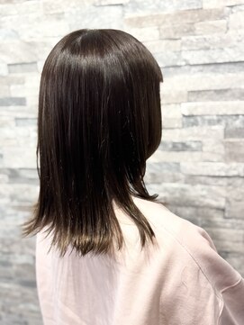 ヴィソップ(V.S.O.P) 顔周りレイヤーの大人可愛い外はねボブ