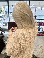 ノットイコール(not equal)&nbsp;White beige