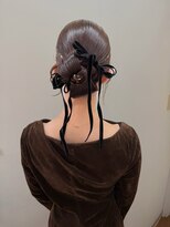アカネ(Akane)&nbsp;お呼ばれヘアセット　リボンヘアアレンジ　20代　30代