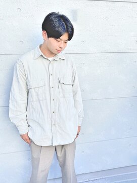 ヘアステージアミカル センターパート