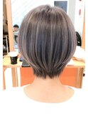 大人かわいいイメチェンくびれショートカット 10代＼20代/30代
