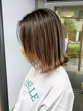 アイティー バイ アルバム 中野店(IT by ALBUM) エアタッチボブ_外ハネボブセクションカラー_ba397073