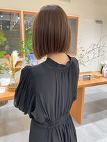 クシェル(kuschel)&nbsp;ショコラベージュｘミニボブｘ小顔補正立体カットｘ大人かわいい