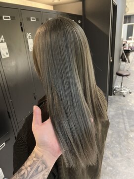 ナイン(N INE.) オリーブグレージュ