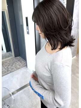 バッカ 横浜桜木町店(BACCA) モテミディ/ダークシルバー