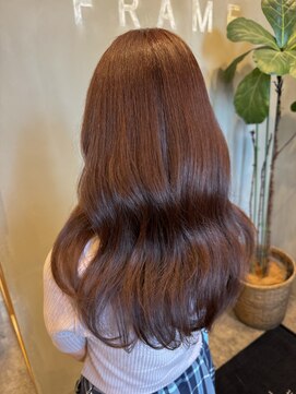 フレーム なんば店(FRAME) ◯ うる艶ロング　×   柔らかブラウン