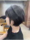 黒髪/ボブルフ/ネビージュ/小顔/ワンレン/スペインカール