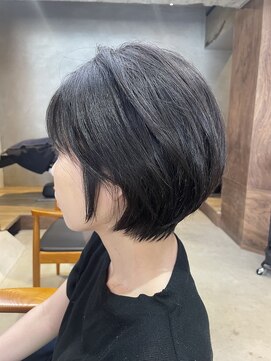 ロタ 吉祥寺(RoTa) 黒髪/ボブルフ/ネビージュ/小顔/ワンレン/スペインカール