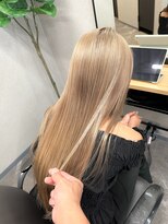 エレクシィ(ELEXY)&nbsp;ハイトーンベージュ　ロングスタイル