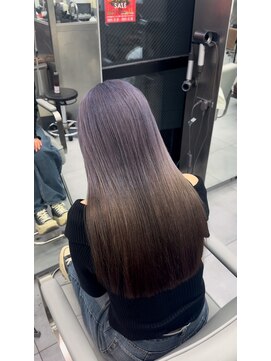 エル(L by truecreation) ブリーチ/髪質改善/春日部/ダブルカラー/ハイライト/学割U24