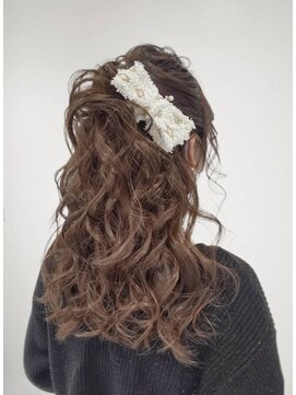 ベルグロー 北新地上通り店(BELLEGROW) ふわふわハーフアップ