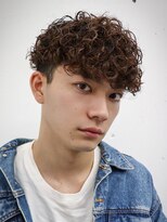 アーリー(Ali'i)&nbsp;スペインカール刈り上げプードルパーマ