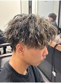 メンズ　メッシュキャップハイライト×ツイストパーマ