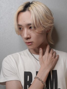 メンズサロン ガウディ 三宮店(men's salon Gaudi) メンズマッシュウルフ×ハイトーン×カルマパーマ仕上げ