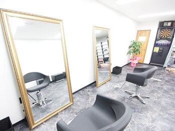 Cut Salon AQUA