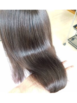 ヘアーアート ラグゼ(Hair Art LUXE) ５年後、１０年後も綺麗な艶髪で過ごしたい女性へ♪