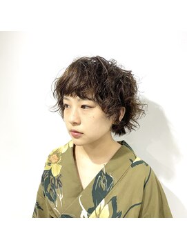 プランクスター(prankster) [prankster]マニッシュショートのくりくりパーマ