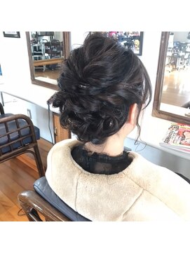 キンダーガーデン(KINDER GARTEN) ・