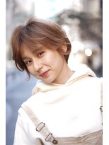 シー バイ ロンド 新宿(Sea by Lond)&nbsp;ハイトーンカラーの外ハネショート♪新宿