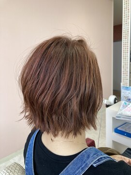 アンバー(amber) 切りっぱなしボブ