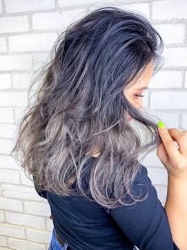 シウン(SIUN.) ストリート系グラデーション♪ シルバーグレー