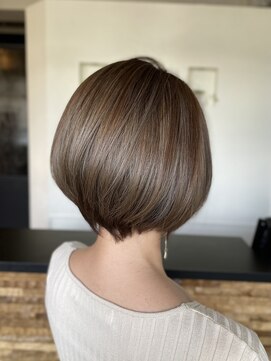 ヴァン カウンシル 王子(VAN COUNCIL) 脱白髪染めハイライト