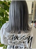 ハイトーングレー。