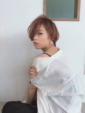 クシュ 所沢東口店(kusyu...) ペールベージュセクションカラーグラデーションカラー外ハネボブ