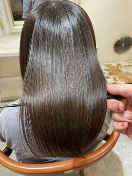 アン ココン(un.cocon) 【un.cocon 吉祥寺】大人可愛い 艶髪♪